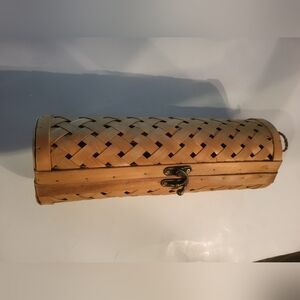 Wine Bottle Carrier Wood Weave Metal Clasp Handle Vintage Picnic Tailgat…